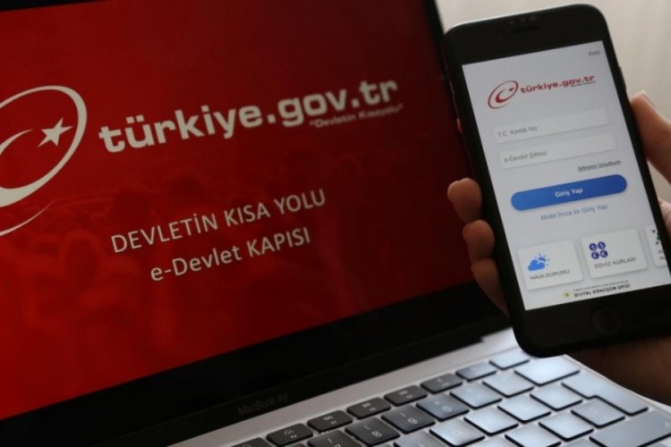 E-Devlet üzerinden kimlik kartı aldılar