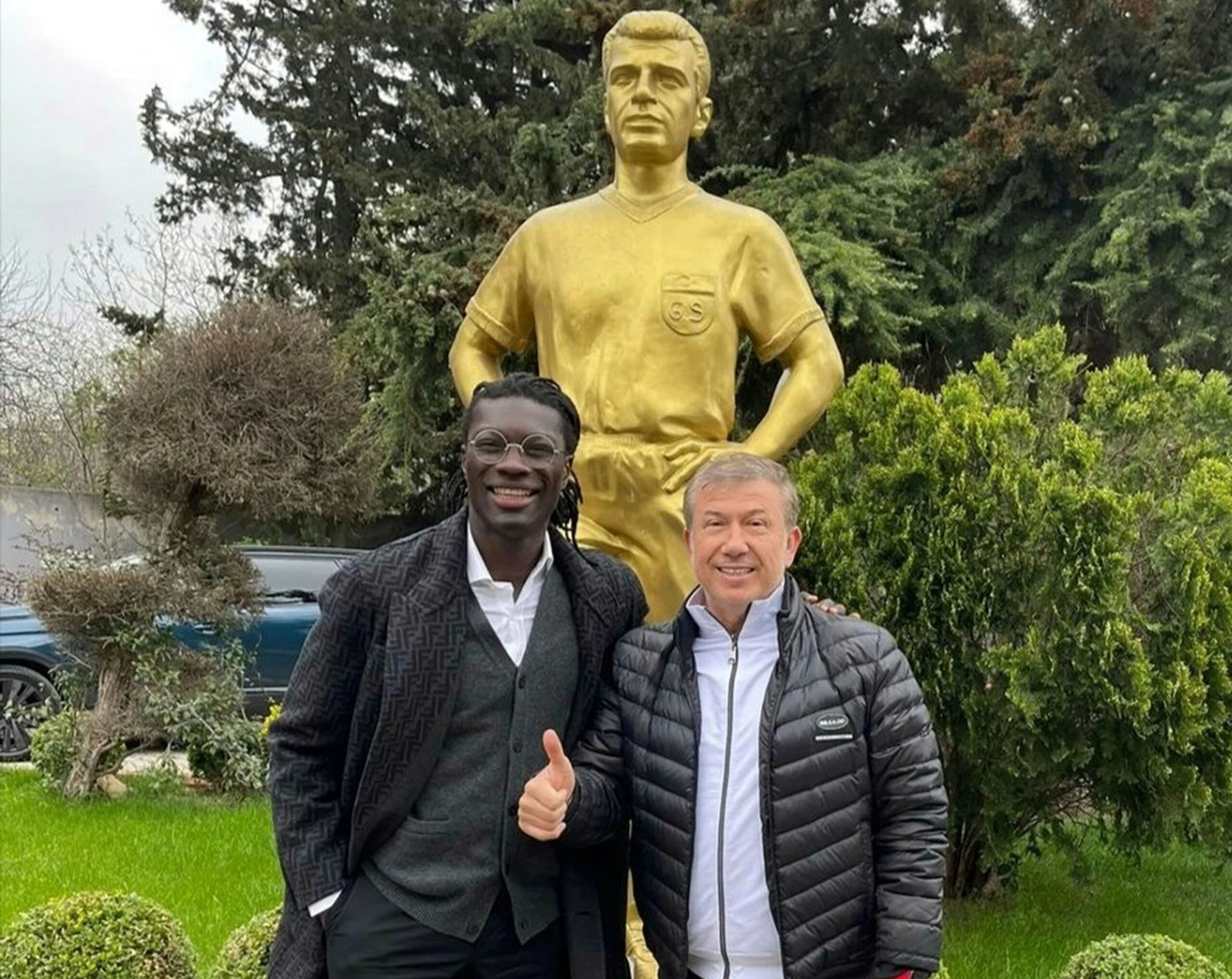 Tanju Çolak’tan, Gomis’e tavsiye: Gol yollarına yakın ol