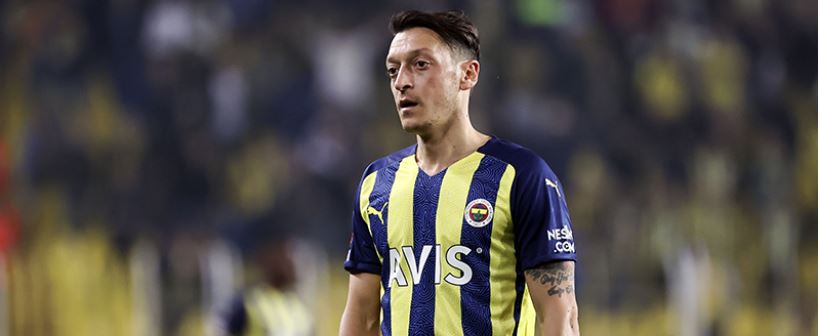 Mesut Özil resti çekti