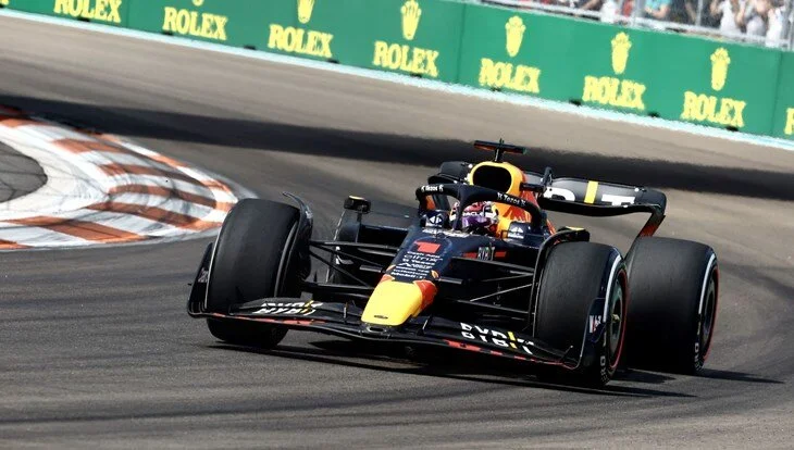 Formula 1 Miami’de zafer Verstappen’in