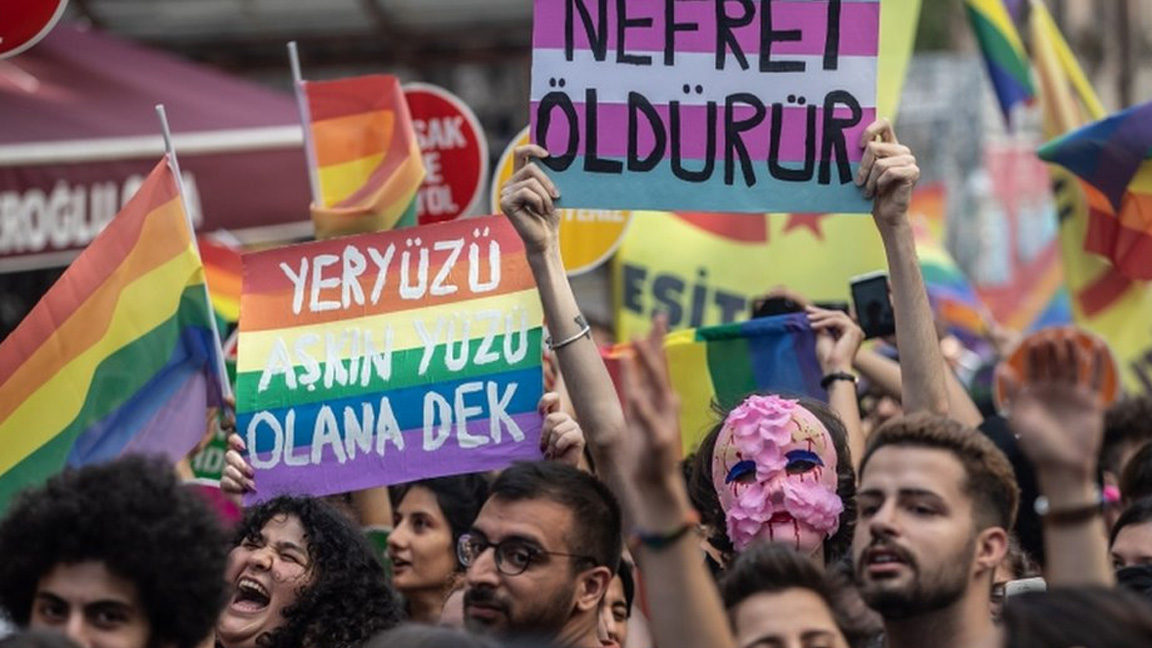 Kadıköy’de LGBTİ+ Onur Haftası etkinlikleri yasaklandı