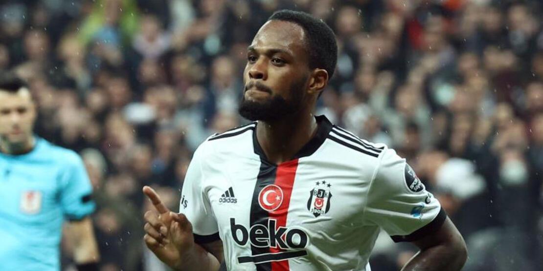 Cyle Larin Beşiktaş formalı paylaşımlarını sildi