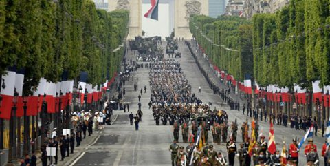 Fransa’da geçit törenli gövde gösterisi