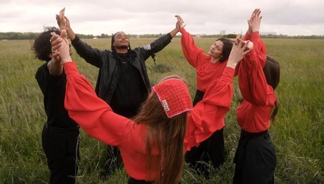 İsviçreli müzik grubunun klibini Türk yönetmen çekti