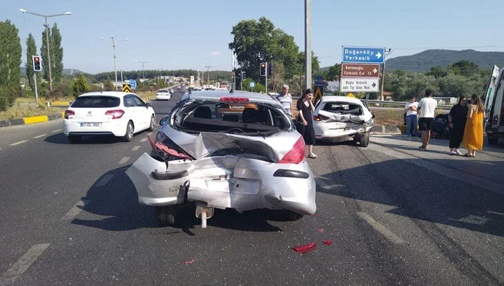 Muğla’da zincirleme kaza: Karı koca öldü, 5 yaralı var