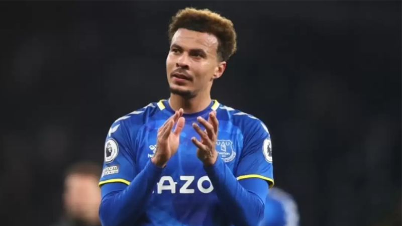 Dele Alli, bu gece İstanbul’a geliyor