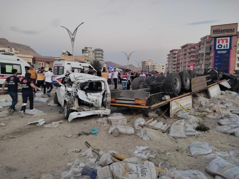 Mardin Derik’teki kazada gözaltına alınan 2 TIR sürücüsü tutuklandı