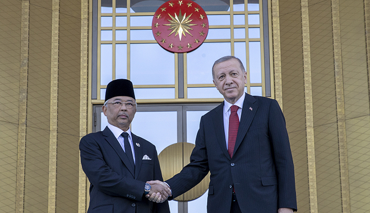 Erdoğan, Malezya Kralı Sultan Abdullah Şah’ı resmi törenle karşıladı