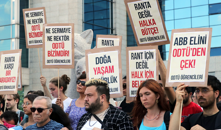 ODTÜ’lü öğrencilerden ABB önünde ‘yol’ protestosu