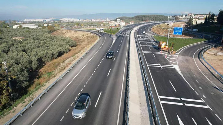 Bakanlık duyurdu: TOGG fabrikasının açılışına Bursa yolları hazır