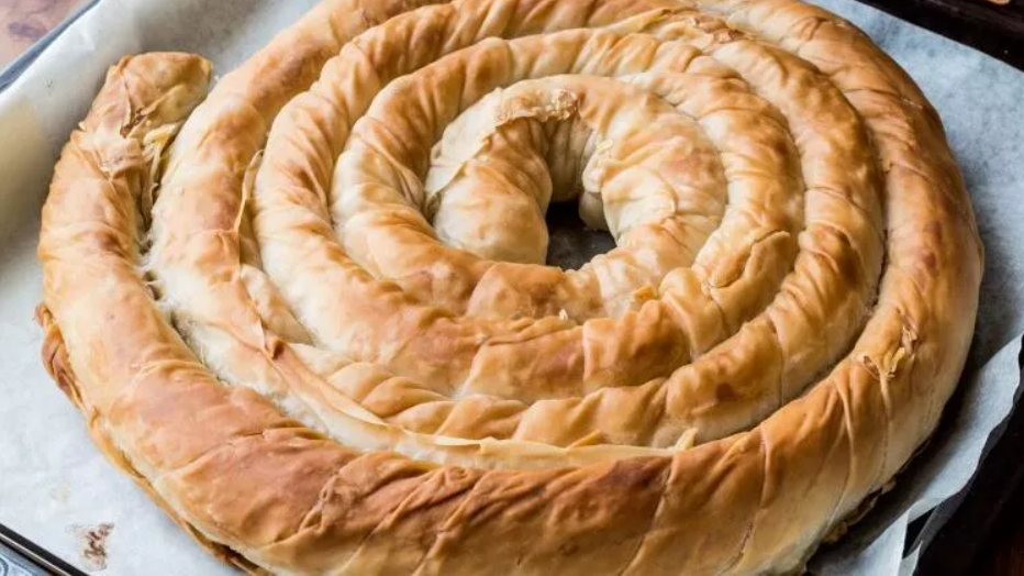 Cevizli börek nasıl yapılır?