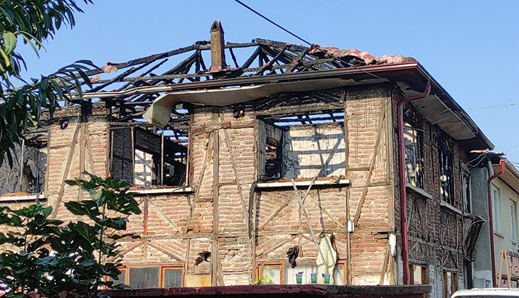 Yangından acı detay: Yaklaşık 1 ay önce evlenmişlerdi, ölüm ayırdı