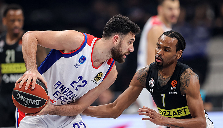 Anadolu Efes, Sırbistan deplasmanında kayıp