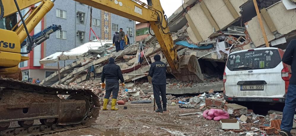 Nilüfer Belediyesi’nden Maraş depremi için yardım kampanyası