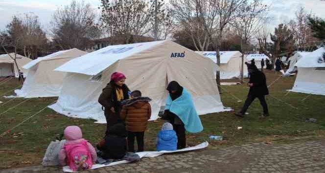 Deprem sonrası ‘normal’ yaşama nasıl dönebiliriz