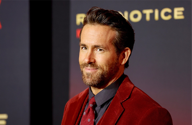 Ryan Reynolds, ‘Boy Band’ filminin senaristliğini üstlenecek