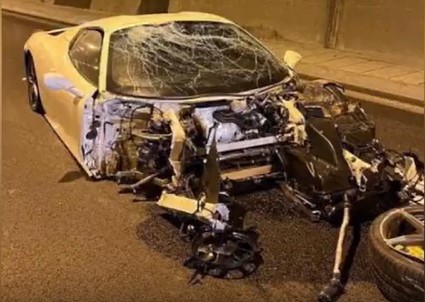 Sosyal medya fenomeni Ünal Turan ve şarkıcı Ceylan Koynat kaza yaptı