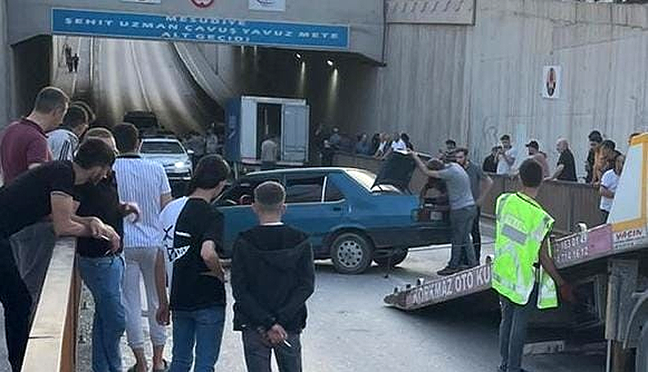 Bursa’da kamyonet ile motosiklet çarpıştı: 2 yaralı