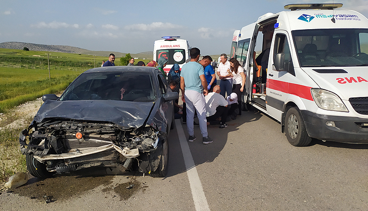 Antalya’da feci kaza: 3 ölü, 9 yaralı