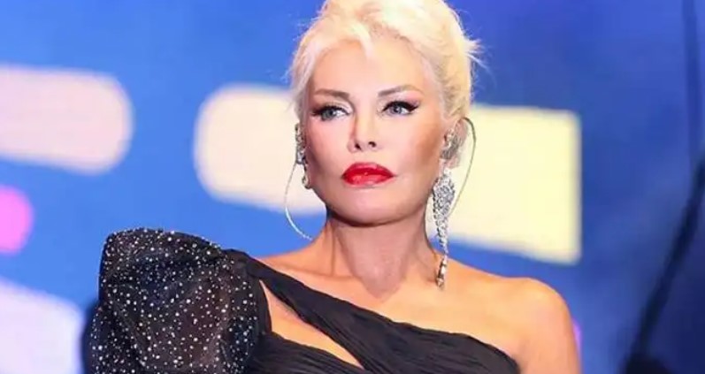 Ajda Pekkan’dan Kızılcık Şerbeti’ne tebrikli destek