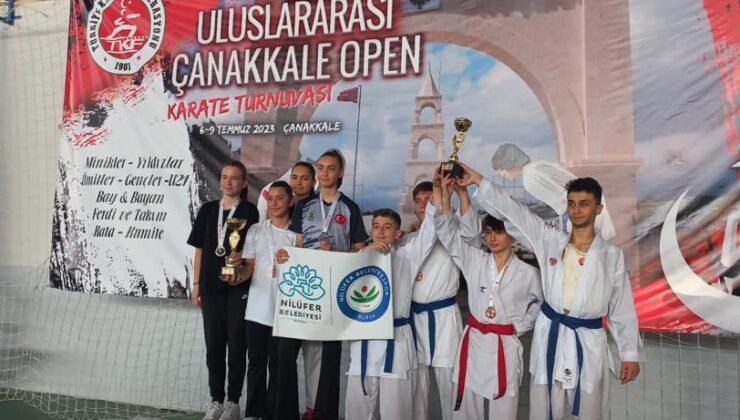 Nilüferli sporcular Karate Turnuvası’ndan ödülle döndü