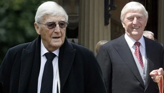 Ünlü sunucu Sir Michael Parkinson hayatını kaybetti