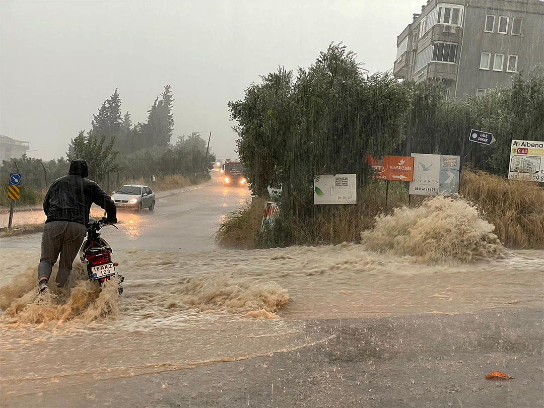 Bursa Valiliği’nden kuvvetli yağış uyarısı