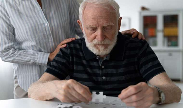 Alzheimer’dan korunmak için bunları yapın!