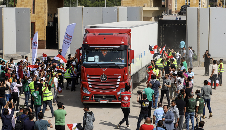 Mısır’dan Gazze’ye 102 yardım TIR’ı geçiş yaptı