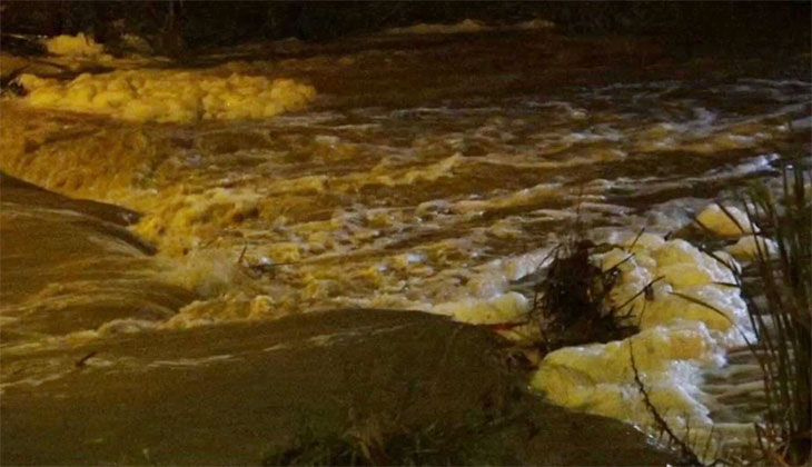 Kırklareli’nde derenin rengi değişti: Vatandaşlar tedirgin