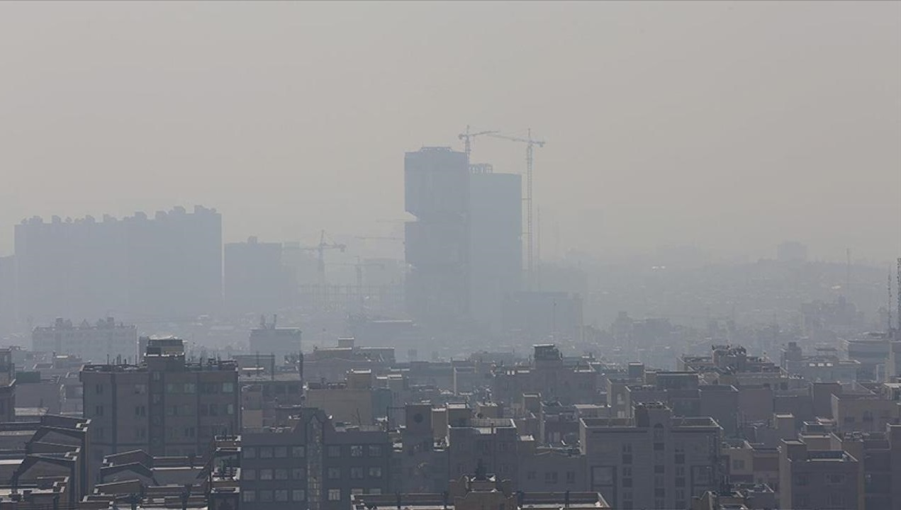 İran’da hava kirliliği bir yılda 27 binden fazla can aldı