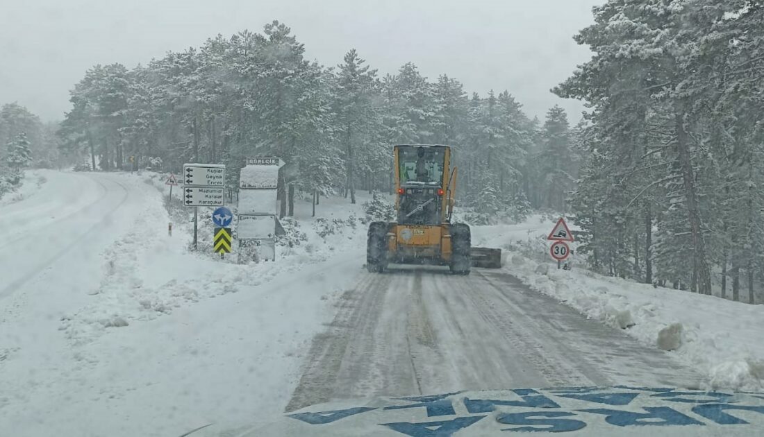 Bursa’da kar mesaisi