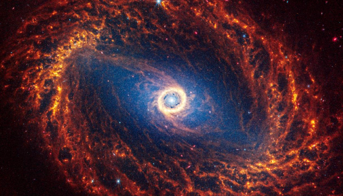 NASA, 19 spiral galaksinin fotoğrafını yayınladı