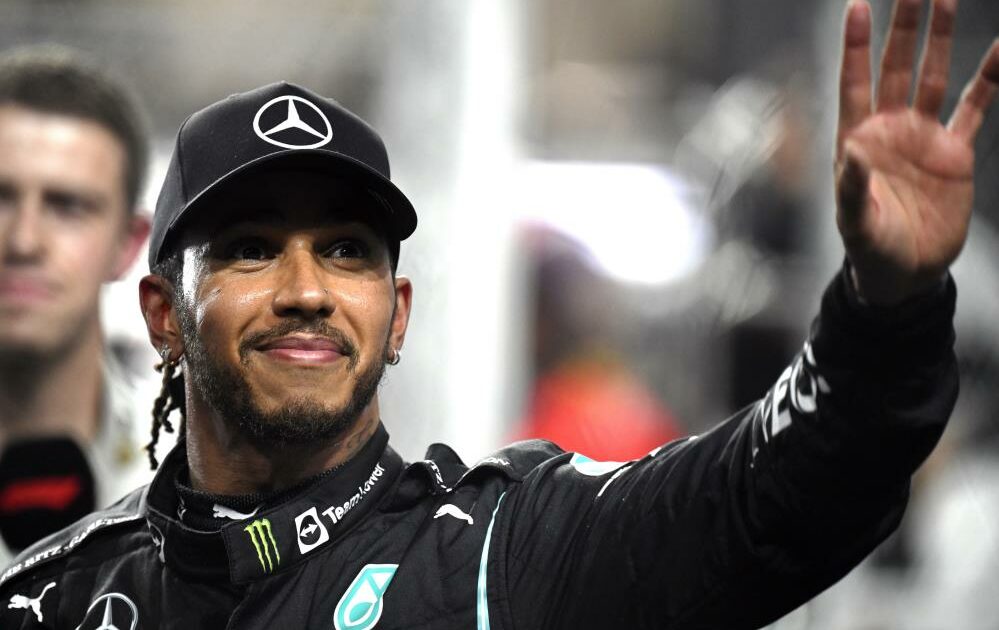 Lewis Hamilton, Ferrari ile anlaştı