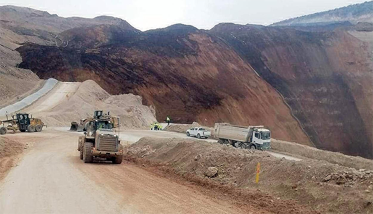 Erzincan’da dehşet veren görüntü: Maden ocağında toprak kayması