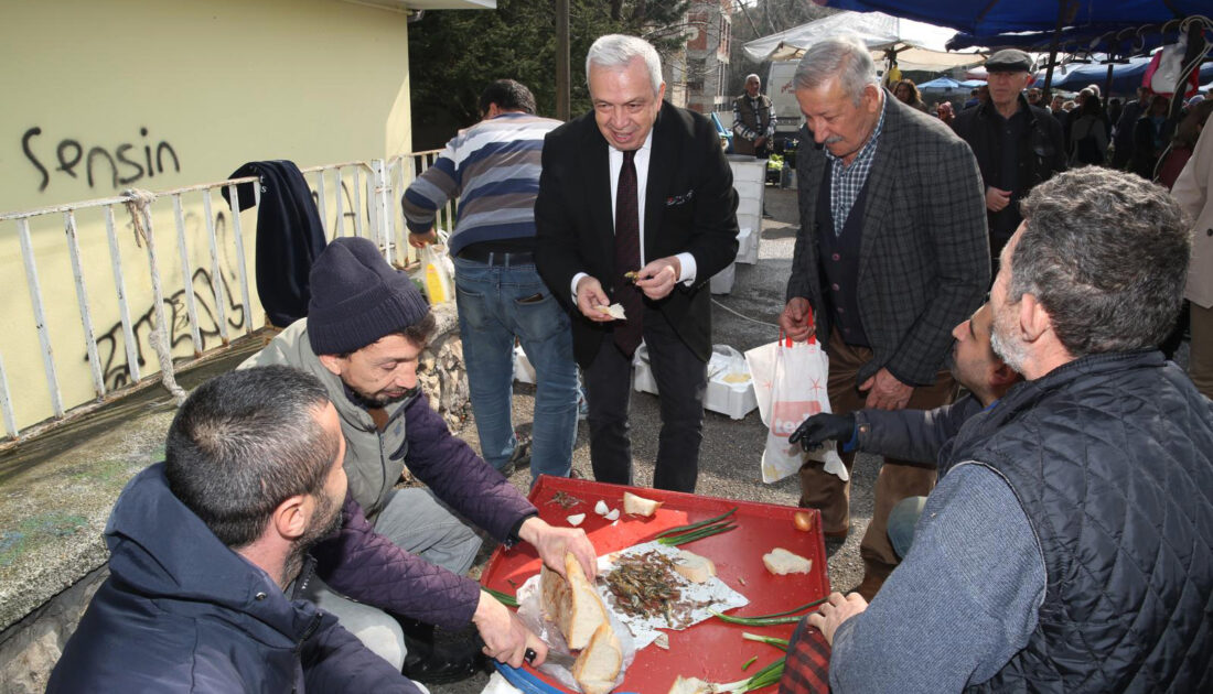 Pazarcılar öğle yemeğini Şadi Özdemir ile paylaştı