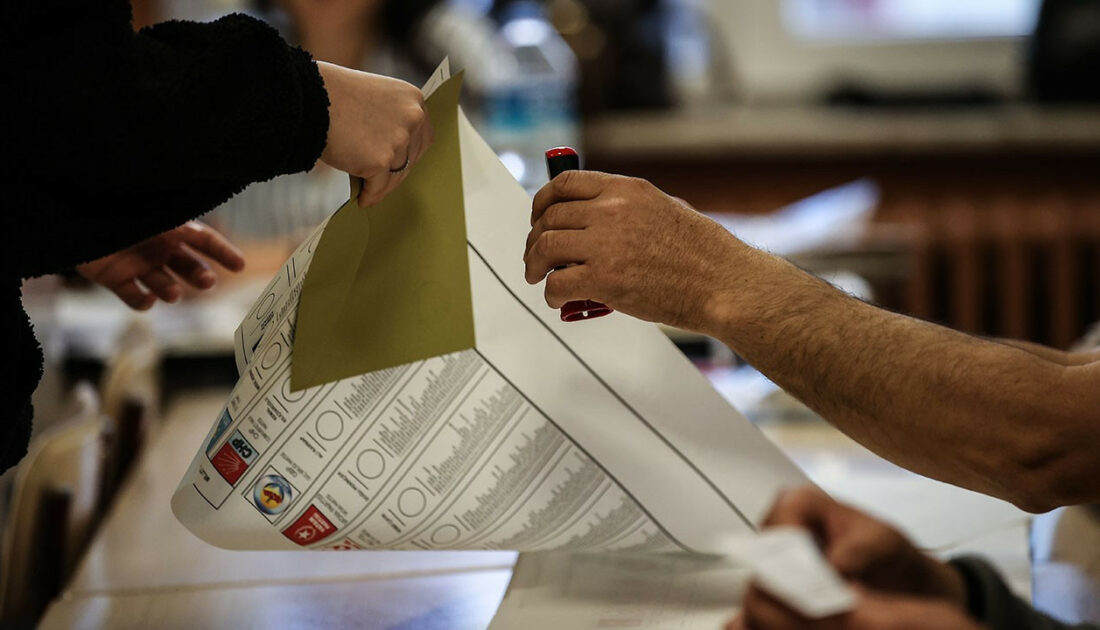 Bursa’nın başkan adayları sandık başında