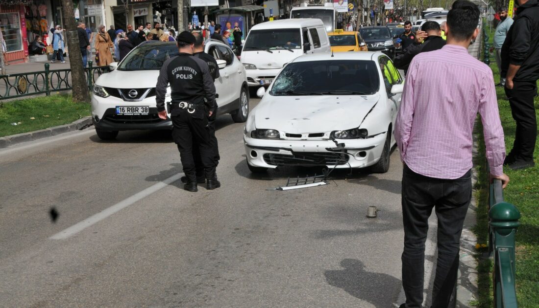 Bursa’da feci kaza: Anne hayatını kaybetti, çocukları yaralandı