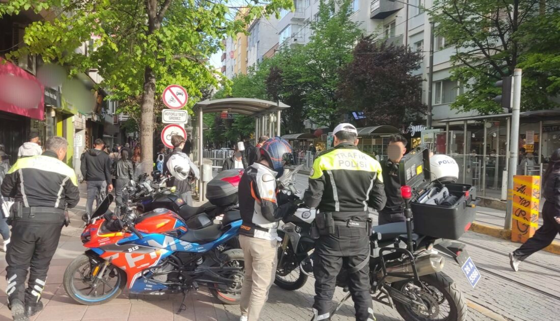 Kurallara uymayan motosiklet sürücülerine ceza kesildi