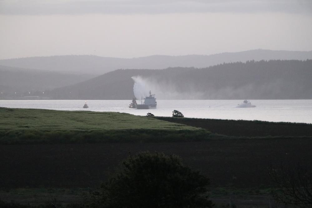 Çanakkale Boğazı’nda kuru yük gemisinde yangın çıktı