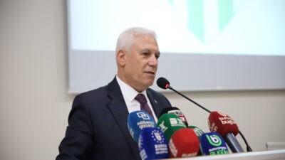 Başkan Bozbey: ‘Yeni bir sistemle Bursaspor’u ayağa kaldırmalıyız’