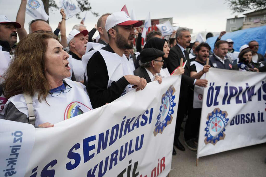 Bursa’da fabrika işçileri 83 gündür grevde