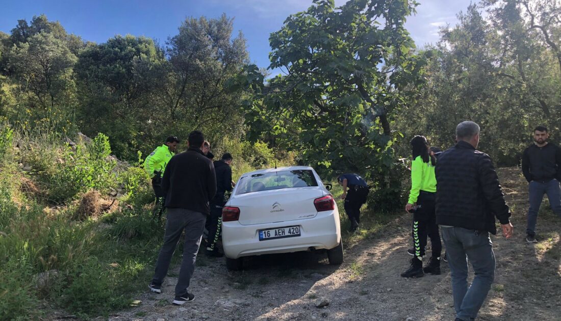 Gemlik’te polisten kaçan araç, terk edilmiş olarak bulundu