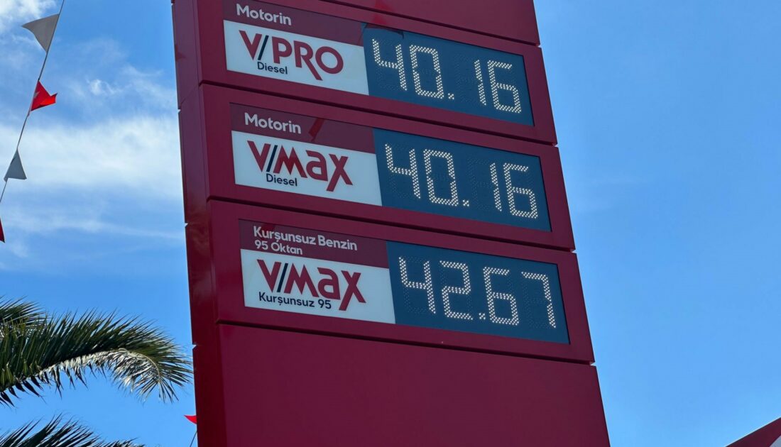 Benzin istasyonlarında fiyat tabelaları değişti