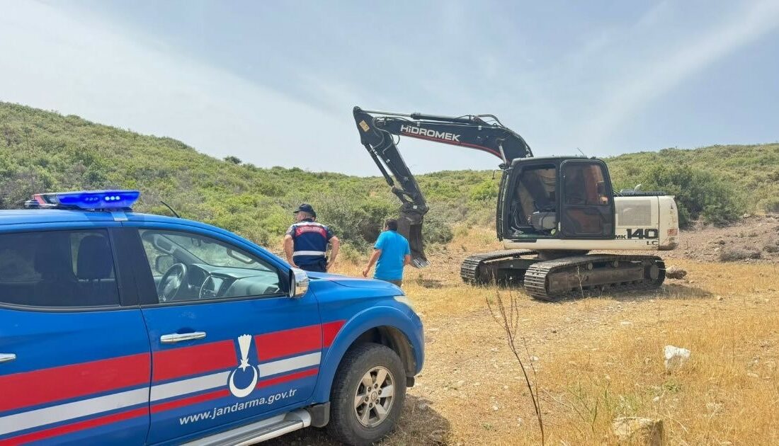 Hazine arazisinde kaçak kazı yapan şüpheli yakalandı