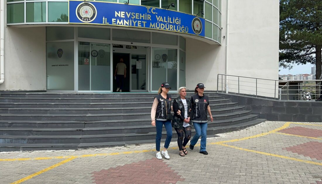 Narkotik köpeği ‘Ateş’ 7 kilo uyuşturucuyu buldu