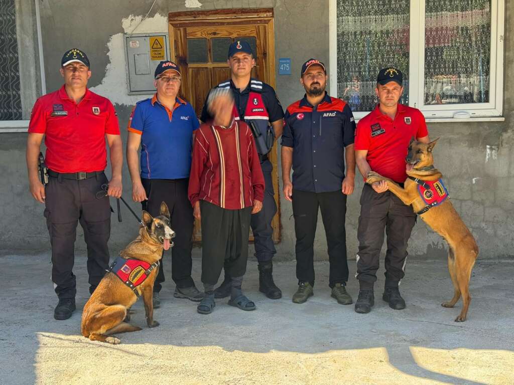 Kaybolan yaşlı adamı iz takip köpekleri buldu