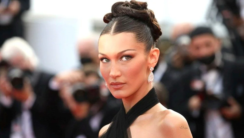 Bella Hadid İlk Defa Sahte Bir Yüz Takmıyorum Norm Haber 0274