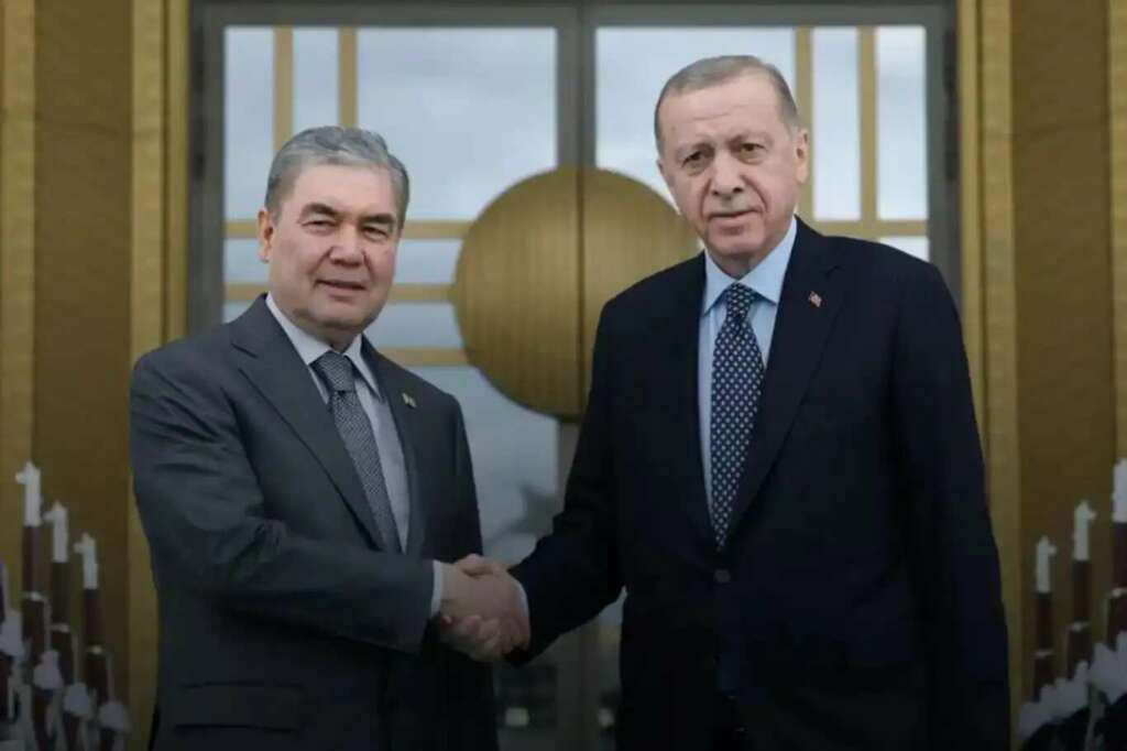 Erdoğan, Berdimuhammedov ile görüştü
