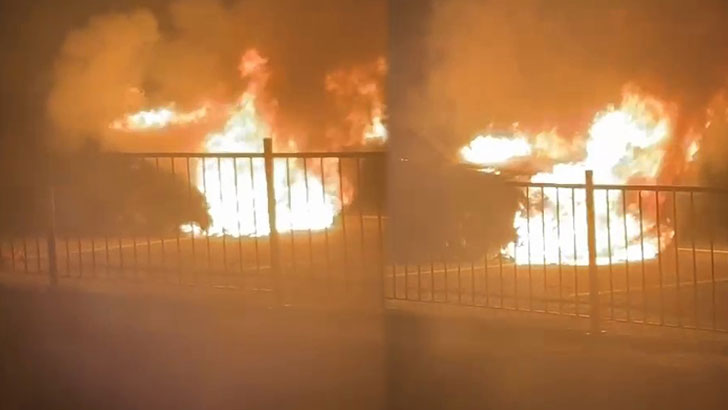 Bursa’da lüks otomobil alev alev yandı
